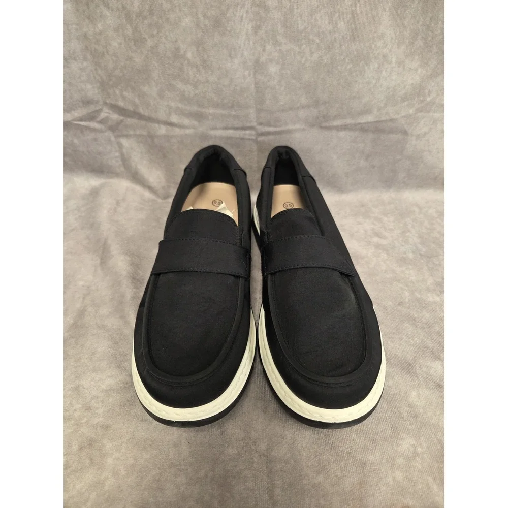 Mens 9.5 Blk Loafers